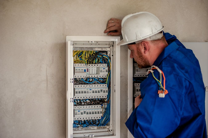 You are currently viewing Électricité, notre cœur de métier au service de votre énergie de demain