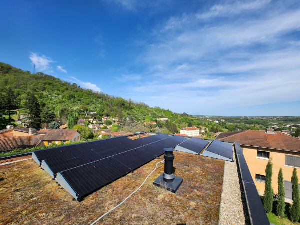 You are currently viewing Fin de vie et recyclage des panneaux solaires : un enjeu majeur pour l’énergie durable